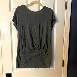Express twist t-shirt